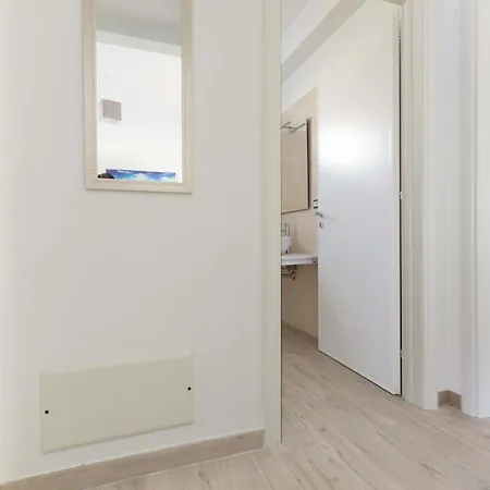Apartment Valentina By Barbarhouse Santa Maria al Bagno